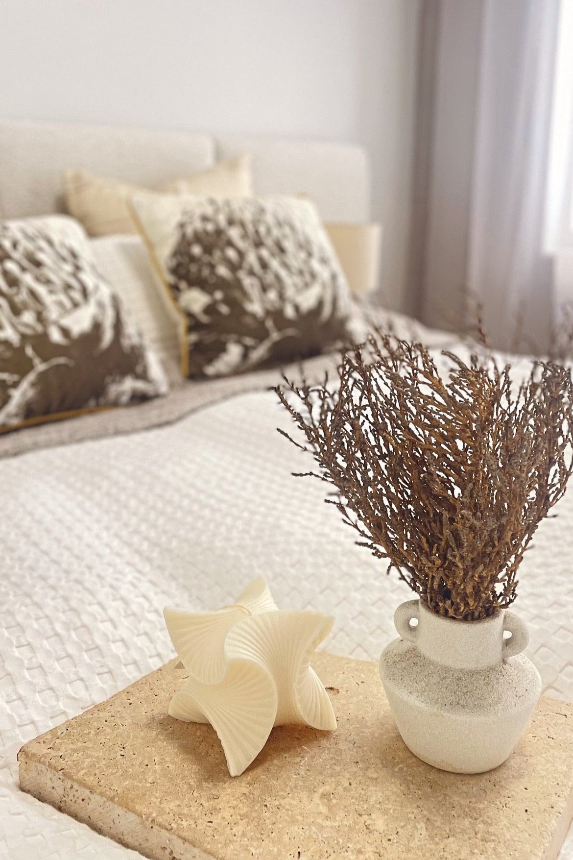 Gaia Decorative Candle